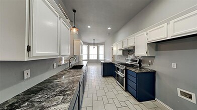 17309 Platinum Ln in Edmond, OK - Building Photo - Building Photo