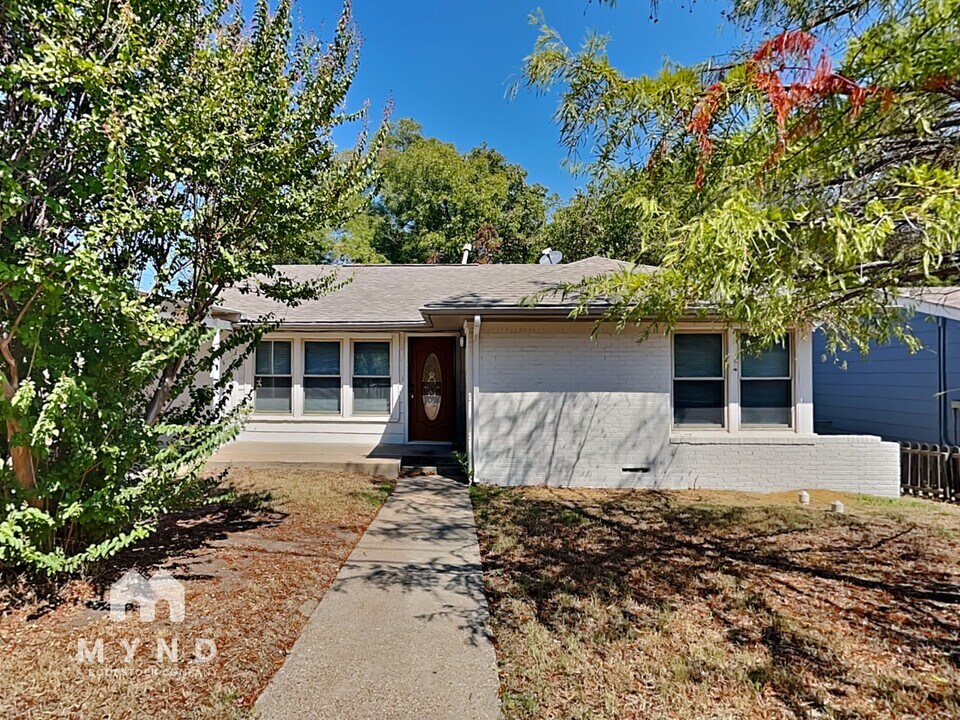 508 Norton St in Weatherford, TX - Building Photo