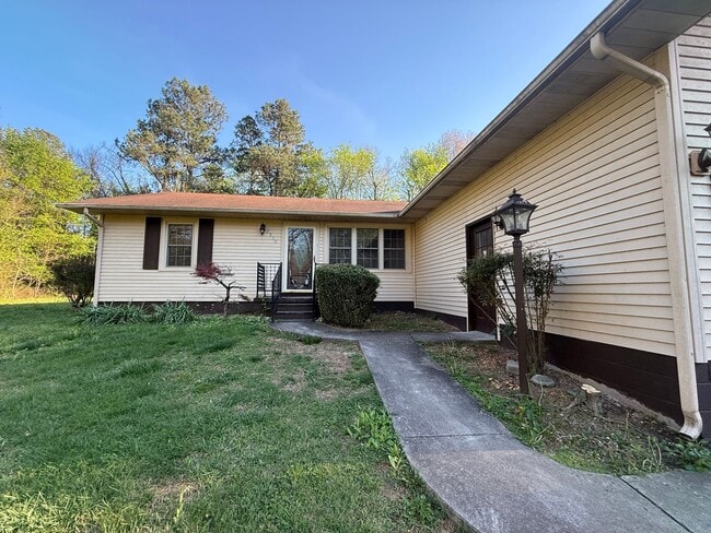 2930 Mc Neil Rd in Boaz, KY - Building Photo - Building Photo