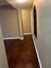 1270 White Plains Rd in Bronx, NY - Building Photo - Building Photo