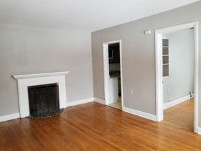 340 Ellis Ave in Iowa City, IA - Building Photo - Building Photo