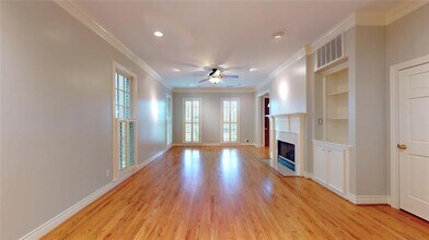 728 Tirrell St in Houston, TX - Building Photo - Building Photo