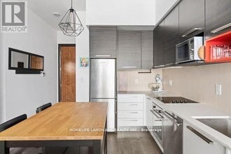 36 Park Lawn Rd in Toronto, ON - Building Photo - Building Photo