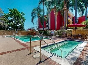 3961 Via Marisol, Unit 104 in Los Angeles, CA - Building Photo - Building Photo