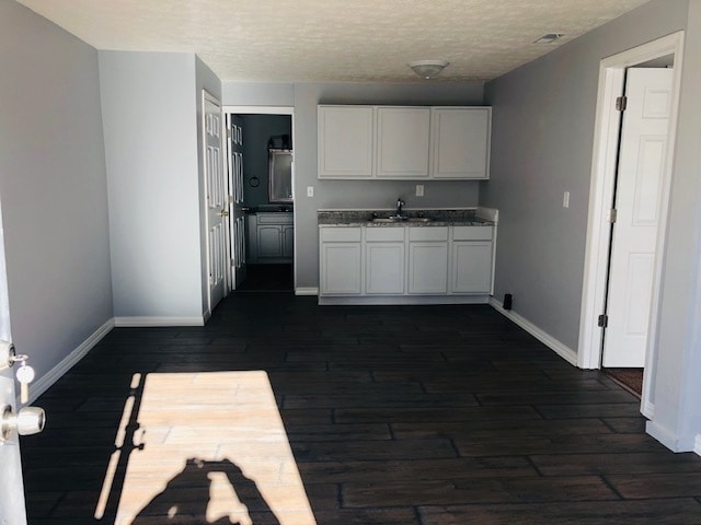 property at 1600 N 13th St