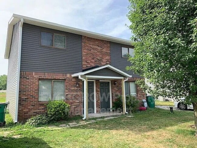 property at 9455 Huggin Hollow Rd