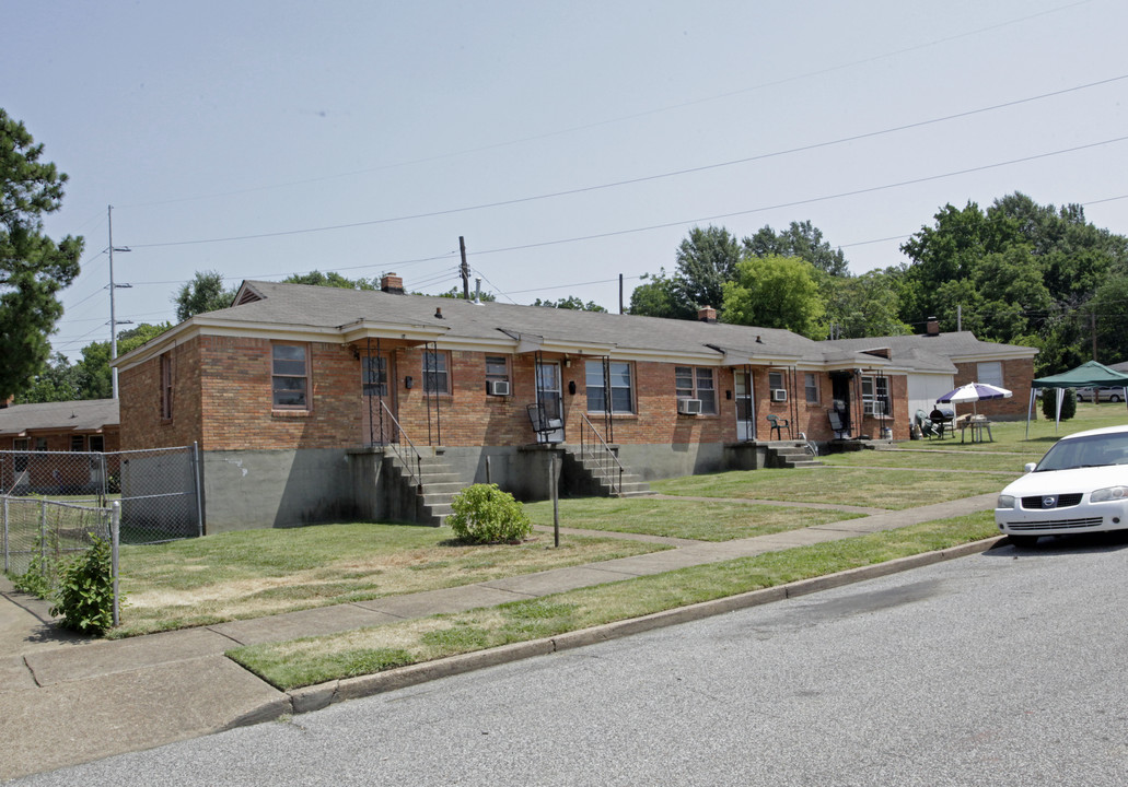 The Gage Gardens in Memphis, TN - Building Photo