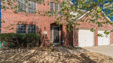 1210 Whispering Oaks Dr in Keller, TX - Building Photo - Building Photo