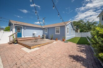 2714 W Fig St in Tampa, FL - Building Photo - Building Photo