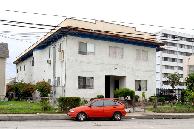 1363 Alamitos Ave in Long Beach, CA - Building Photo - Building Photo