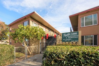 Poplar Arms Apartments in San Mateo, CA - Building Photo - Other