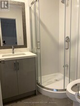 1067 Dovercourt Rd in Toronto, ON - Building Photo - Building Photo