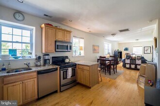 1130 Dorrance St in Philadelphia, PA - Building Photo - Building Photo