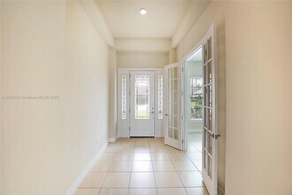 9117 Balsamo Dr. in Palm Beach Gardens, FL - Building Photo - Building Photo