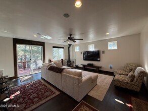 3053 S Oraibi Ovi in Flagstaff, AZ - Building Photo - Building Photo