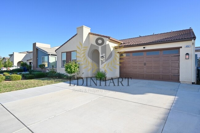 property at 4052 Sussex Ave