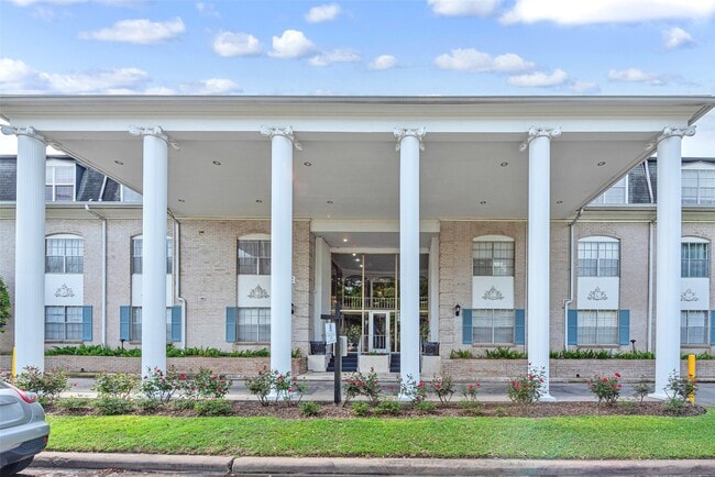property at 2601 Bellefontaine