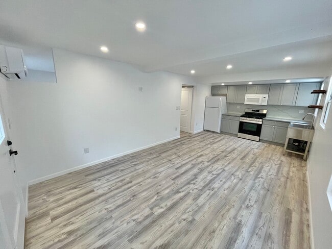 property at 45 65th Pl