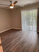 Clarys Crossing in Columbia, MD - Building Photo - Building Photo