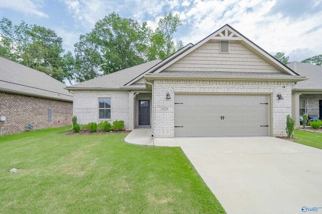 1826 Anise Cir in Cullman, AL - Building Photo - Building Photo