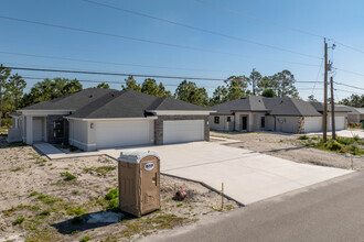 26126 Northern Cross Rd in Punta Gorda, FL - Building Photo - Building Photo