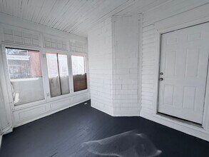 659 Stuyvesant Ave in Trenton, NJ - Building Photo - Building Photo