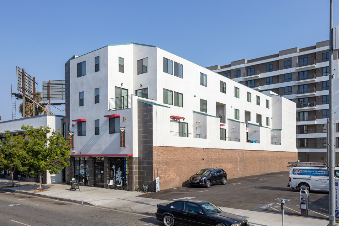 Tech Coast Lofts in Long Beach, CA - Building Photo