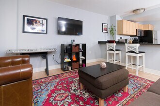 800 4th St SW, Unit N117 in Washington, DC - Foto de edificio - Building Photo