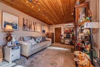 5472 S Hwy 377 in Kingston, OK - Building Photo - Building Photo