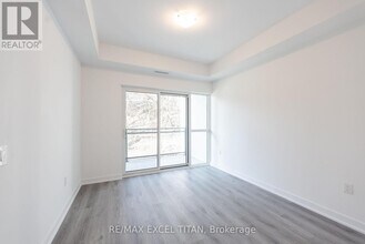 25 Neighbourhood Ln. in Toronto, ON - Building Photo - Building Photo