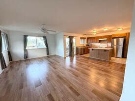 316 Lau Manamana St in Wailuku, HI - Building Photo