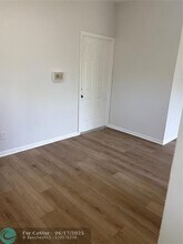661 Cypress Lake Blvd in Pompano Beach, FL - Building Photo - Building Photo