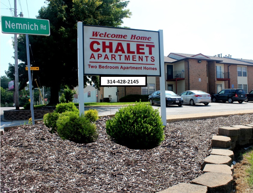 Chalet Apartments in St. Louis, MO - Building Photo