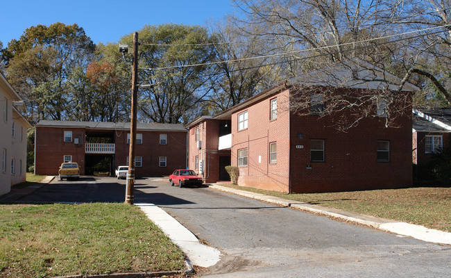 212 Bld 2 Kirkwood Rd in Atlanta, GA - Foto de edificio - Building Photo