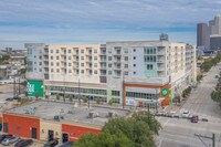 PEARL MARKETPLACE AT MIDTOWN photo'