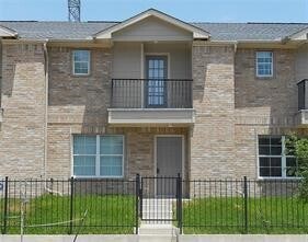 10066 Emnora Ln in Houston, TX - Building Photo