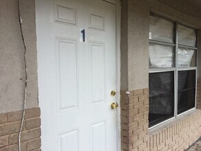 1104 NW 8th Ave in Fort Lauderdale, FL - Building Photo - Building Photo