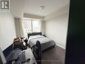 9500 Markham Rd in Markham, ON - Building Photo - Building Photo