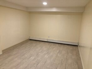 2618 Ramona St in East Meadow, NY - Building Photo - Building Photo