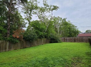 202 North Ave E, Unit 202 in Bryan, TX - Building Photo - Building Photo
