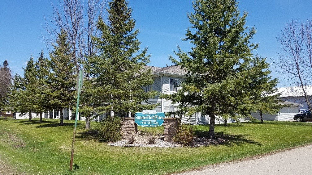 SummerField Baudette Townhomes in Baudette, MN - Building Photo