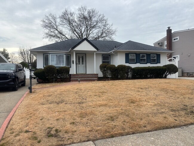 property at 3134 Ward Ln