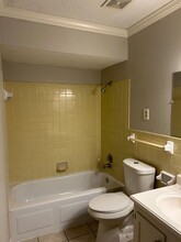 5655 San Mateo Cove in Memphis, TN - Foto de edificio - Building Photo