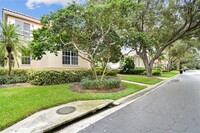 4960 Sandpiper Ln S in St. Petersburg, FL - Building Photo - Building Photo