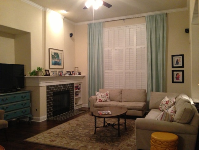 4025 Camacho St in Austin, TX - Building Photo - Building Photo
