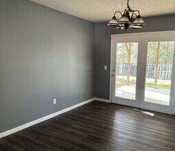 101 Wildwood Ct in Hubert, NC - Building Photo - Building Photo