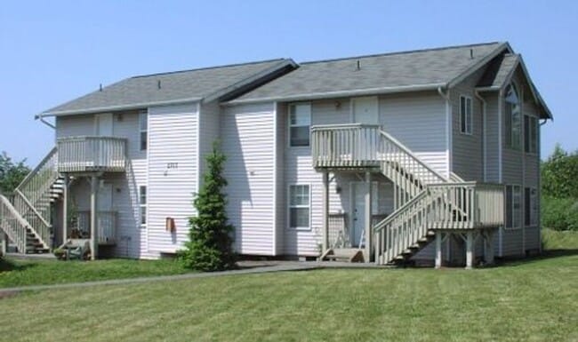 property at 2717 Moore St