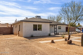 1743 W Verde Ln in Phoenix, AZ - Building Photo - Building Photo