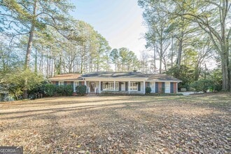 45 Brandon Ridge Dr NE in Atlanta, GA - Building Photo - Building Photo