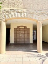 377 W California Ave in Glendale, CA - Building Photo